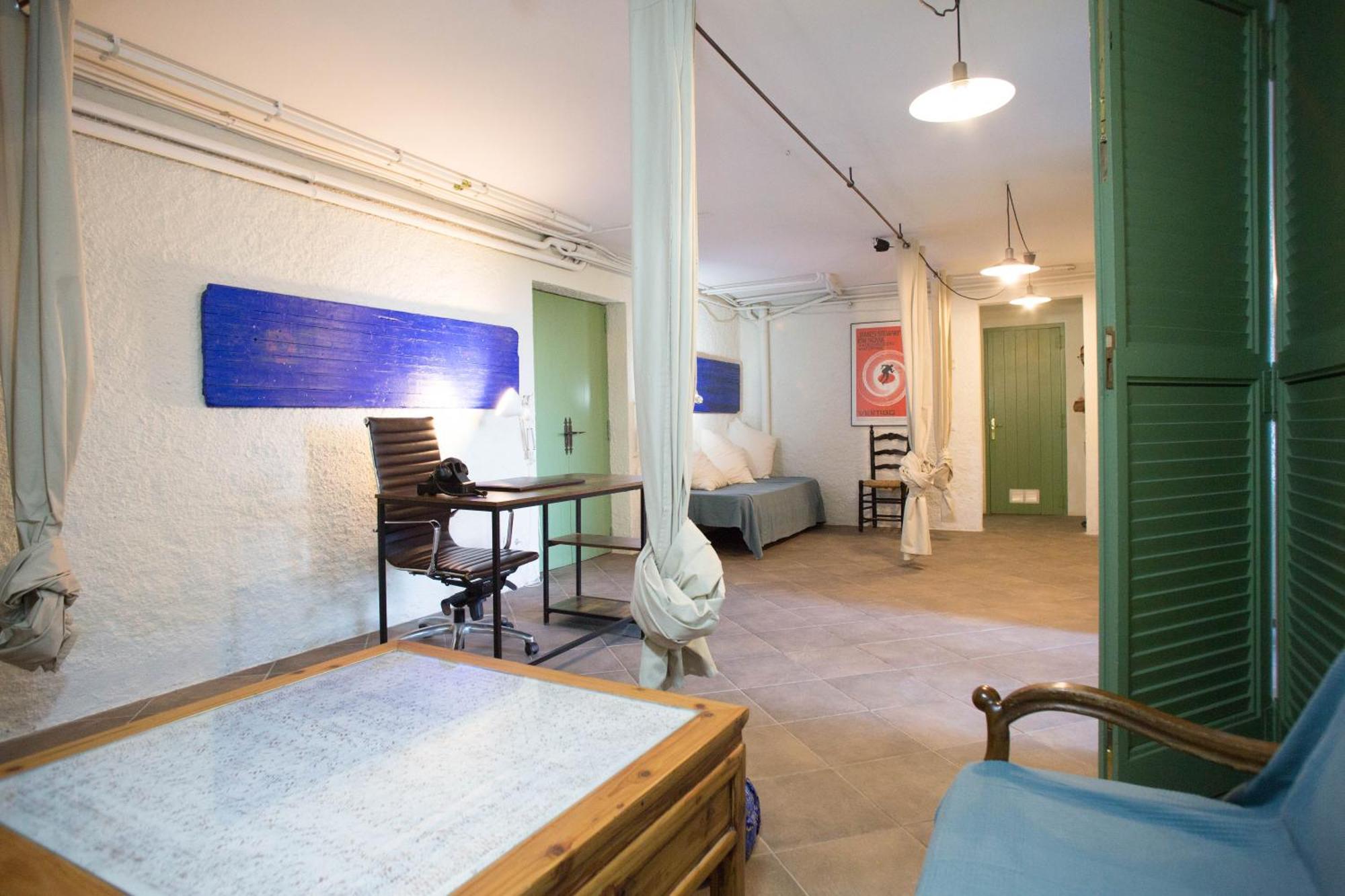 Attic Dels Sentits Hotel Perafita Екстериор снимка